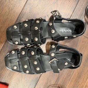Worn Once- Seychelles Fisherman Studded Sandal Size 10